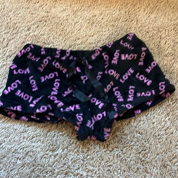 Saturdaze, pajama shorts, medium - Picture 1 of 3